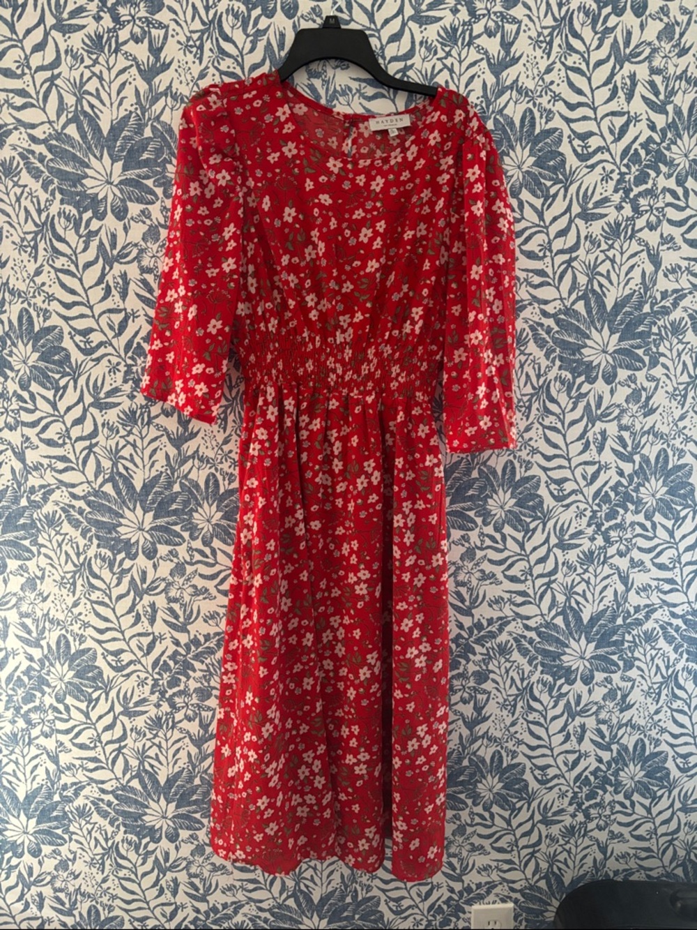 VICI Red Floral Midi Dress